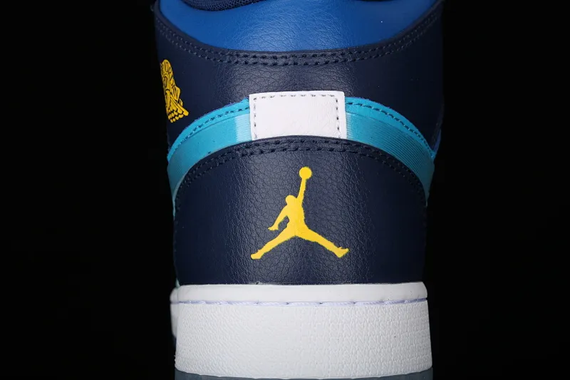 All categories Air Jordan Jordan series basketball shoes Air Jordan 1 Mid Air Jordan 1 Mid GS "FLY Blue" AJ1 Joe 1 Zhongbang "Ice Blue Mandarin Duck Oil Painting" BV7446-400
